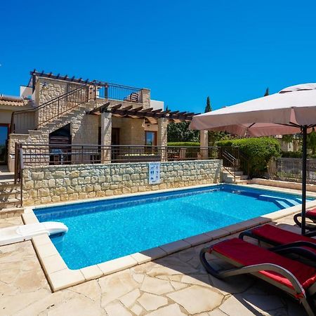 3 Bedroom Villa Madelini With Private Pool, Aphrodite Hills Resort Kouklia Luaran gambar