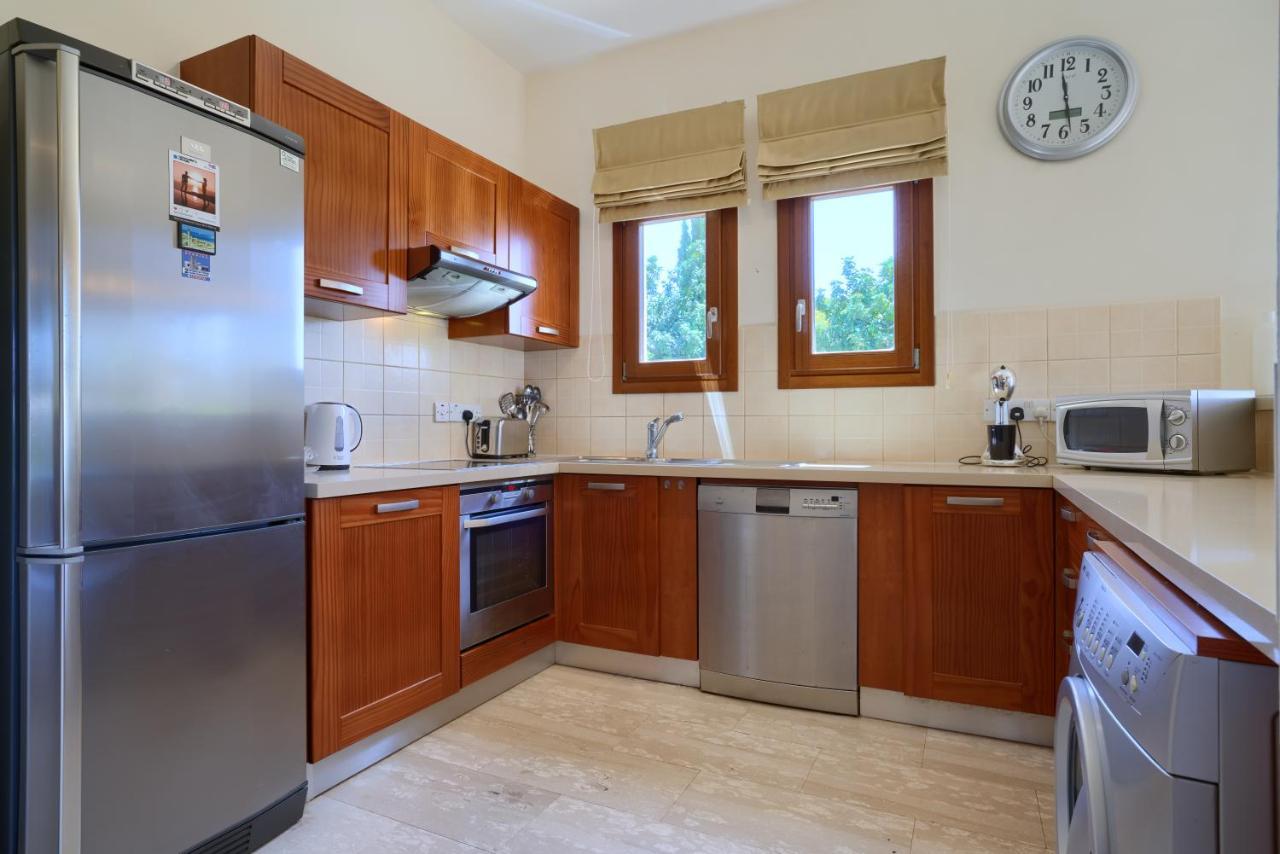 3 Bedroom Villa Madelini With Private Pool, Aphrodite Hills Resort Kouklia Luaran gambar