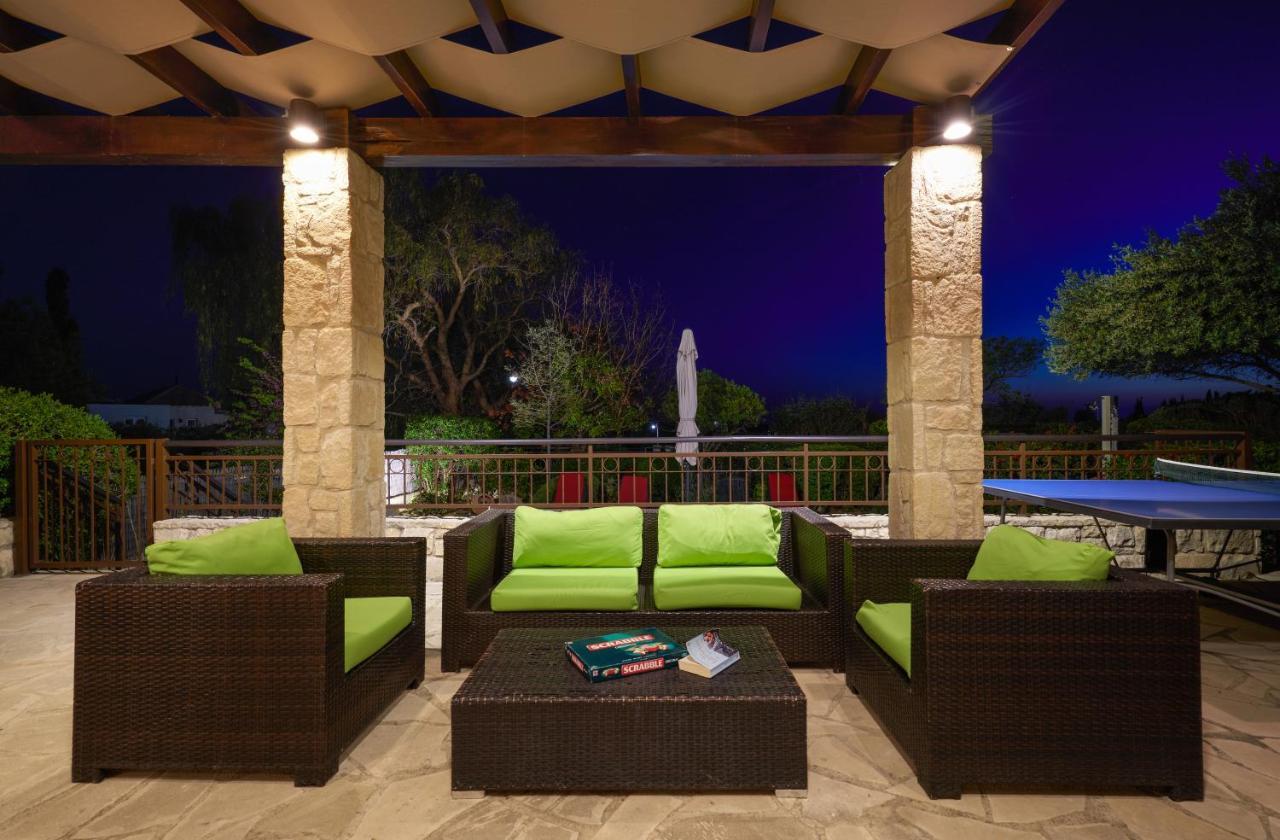 3 Bedroom Villa Madelini With Private Pool, Aphrodite Hills Resort Kouklia Luaran gambar
